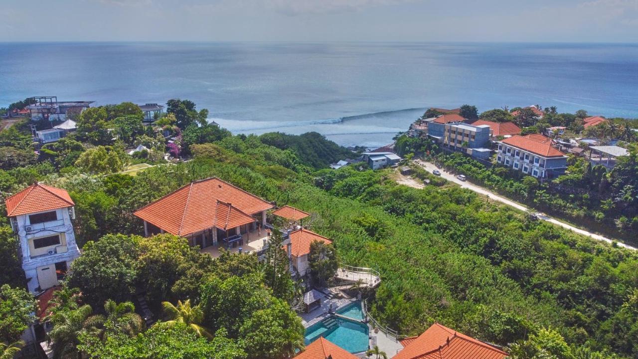 The Uluwatu Estate Hotell Pecatu Exteriör bild