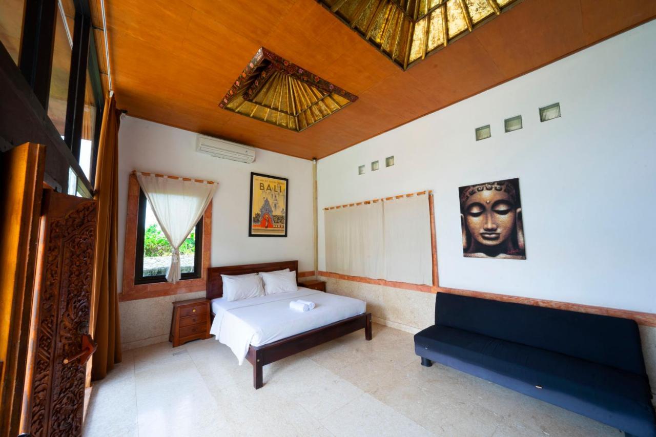 The Uluwatu Estate Hotell Pecatu Exteriör bild