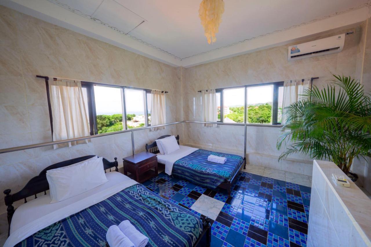 The Uluwatu Estate Hotell Pecatu Exteriör bild