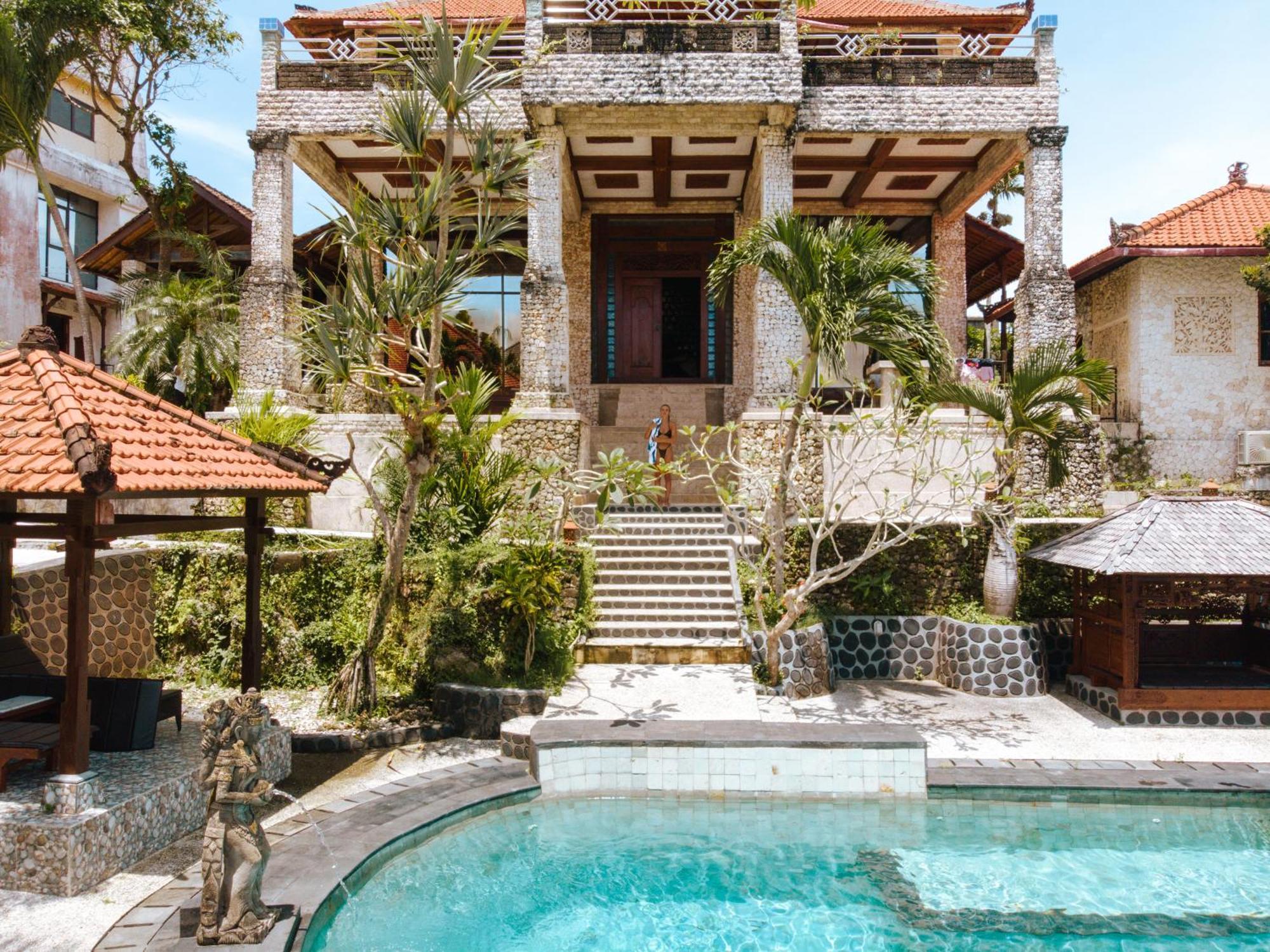 The Uluwatu Estate Hotell Pecatu Exteriör bild