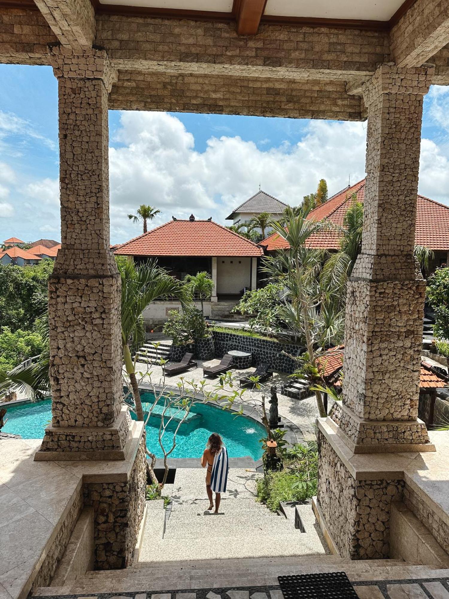 The Uluwatu Estate Hotell Pecatu Exteriör bild